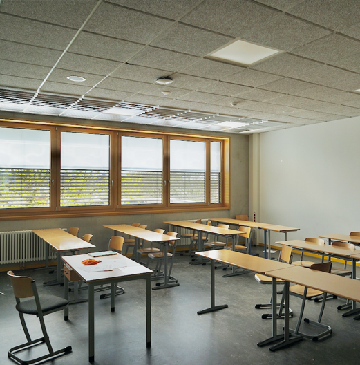 Natural lighting and sun protection (Comprehensive school Krefeld Oppum)